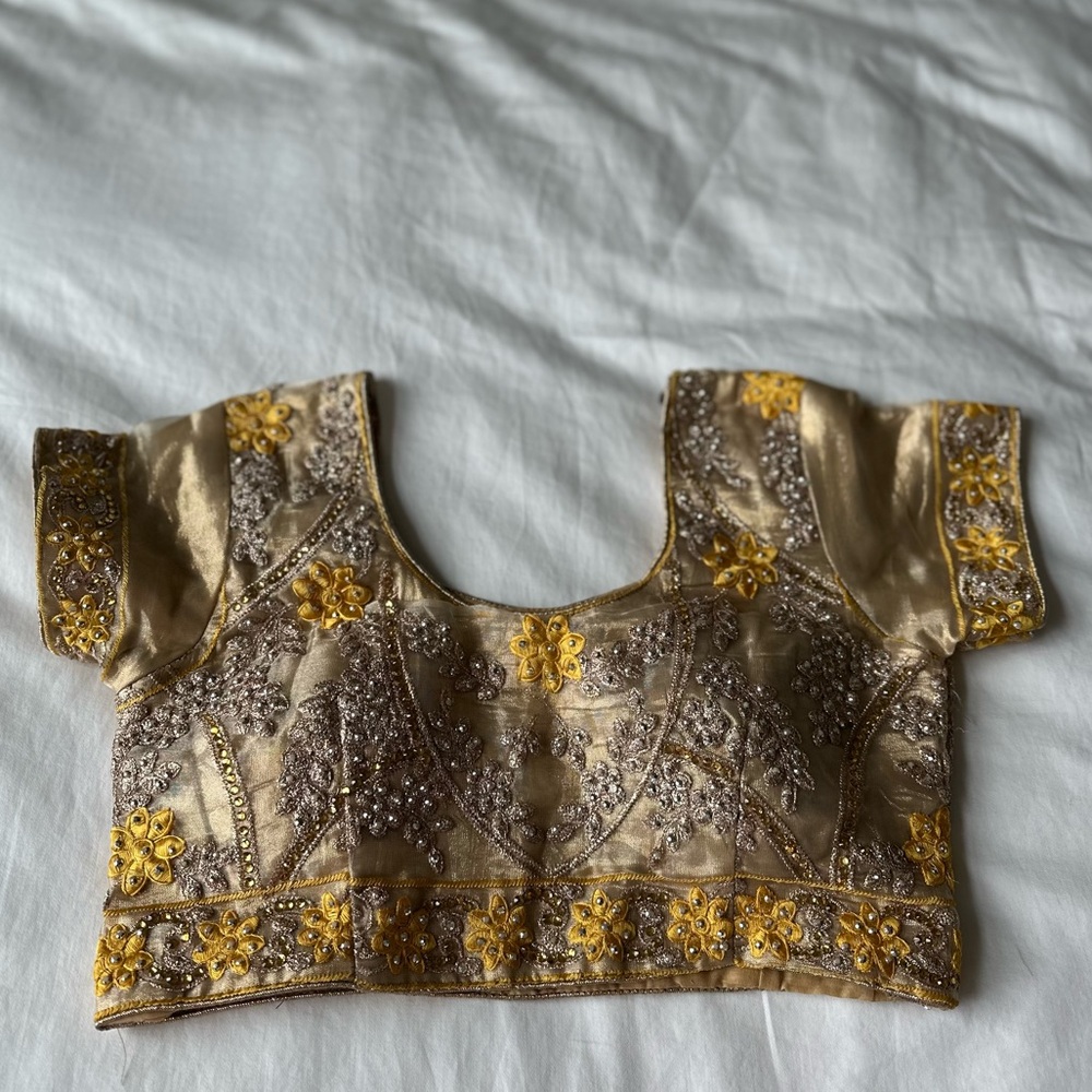 Saree blouse